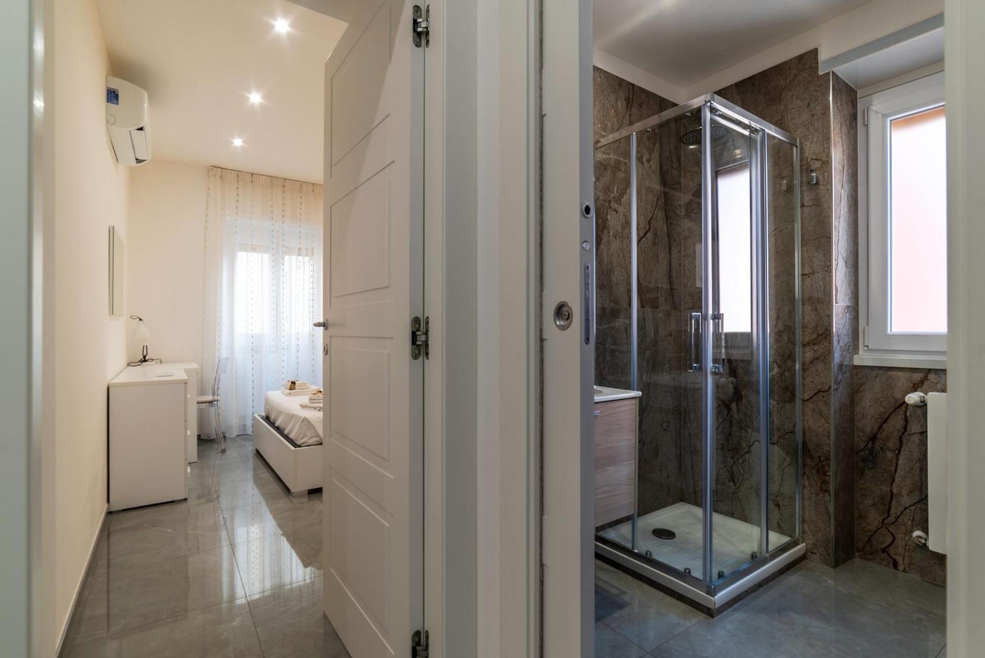 דירות רומא Joivy Delightful 3-Bed Flat With Balcony מראה חיצוני תמונה